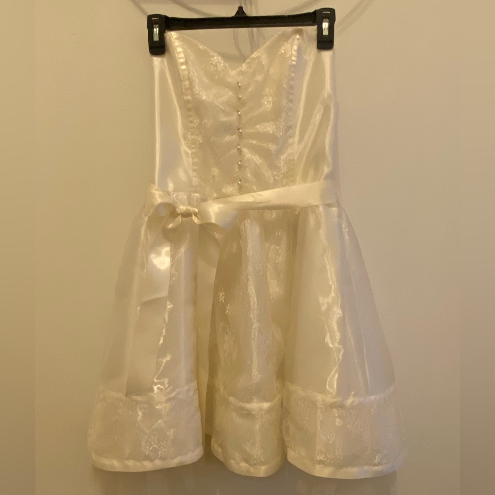 Brand New Jessica McClintock Dress- Size 9